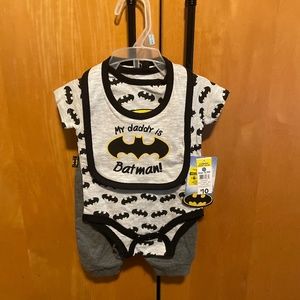 Brand new Batman newborn (0/3) months 3 piece set